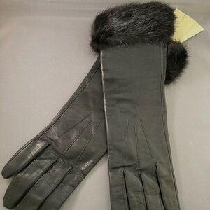 Black mink fur trim leather gloves